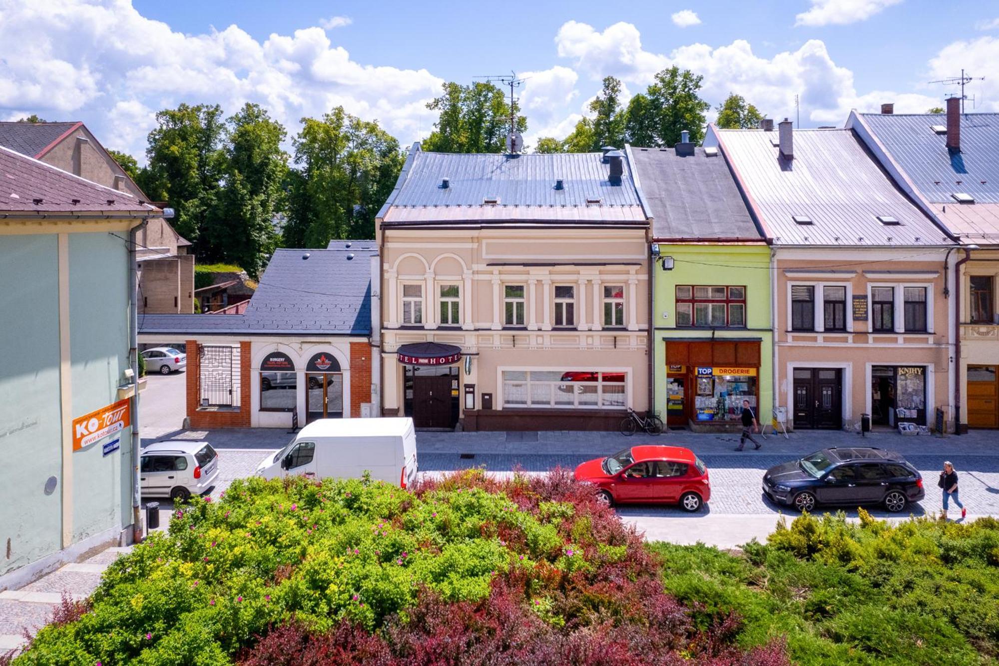 Hotel Pivovar Policka Exterior photo